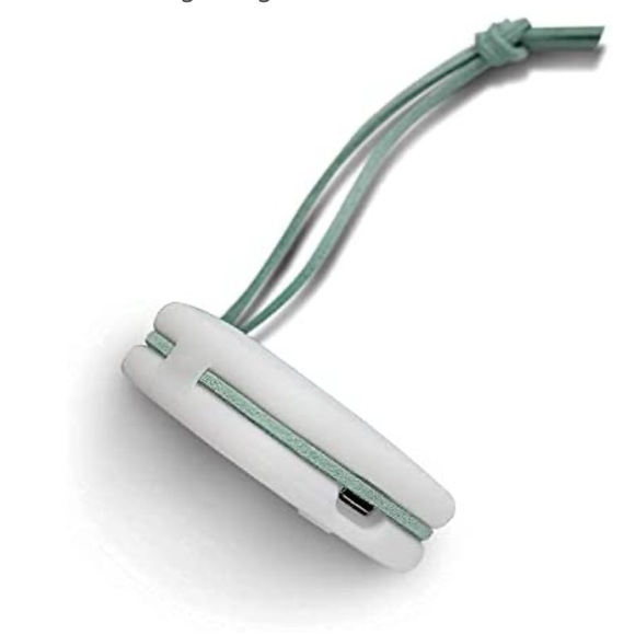 Imagilabs imagiCharm girls learn how to code - wearable on anywhere as keychain - Picture 7 of 9